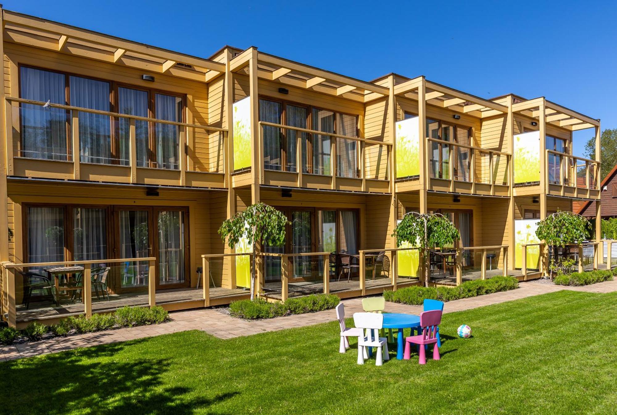 Domki Apartamentowe Bravo Bobolin Exterior photo