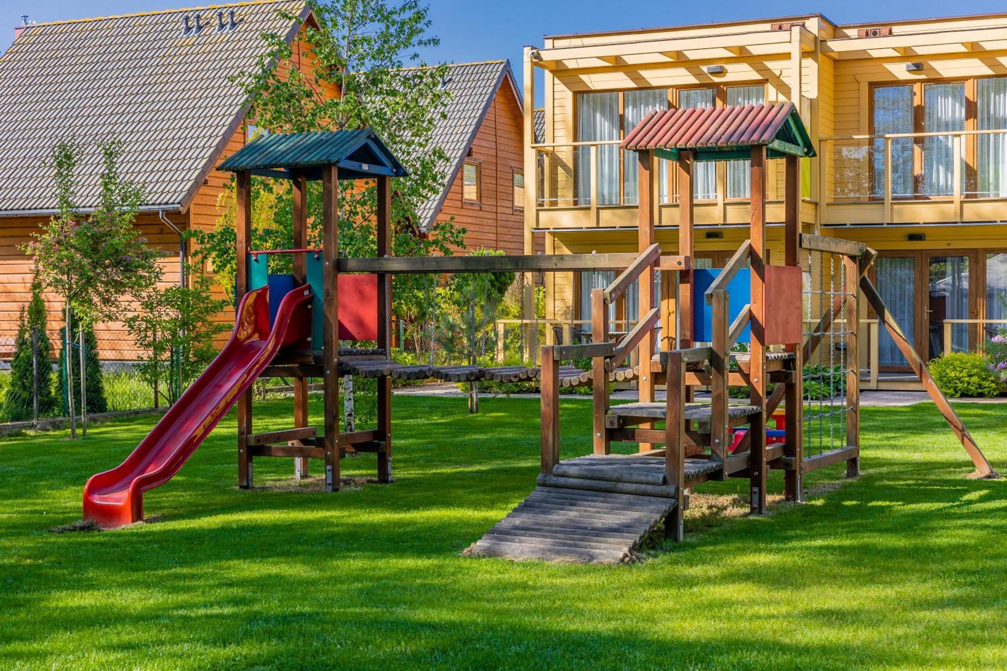 Domki Apartamentowe Bravo Bobolin Exterior photo